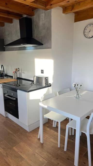 Ca La Trini Vivienda Vacacional Nava Bagian luar foto